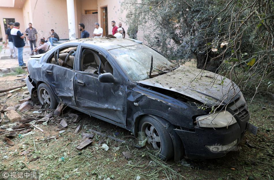 易会满,被免职、撤销资格