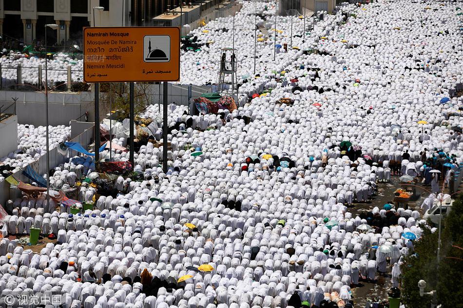 山东!威海海域两船相撞致渔船沉没，8人失联，1人被救起，生命体征平稳