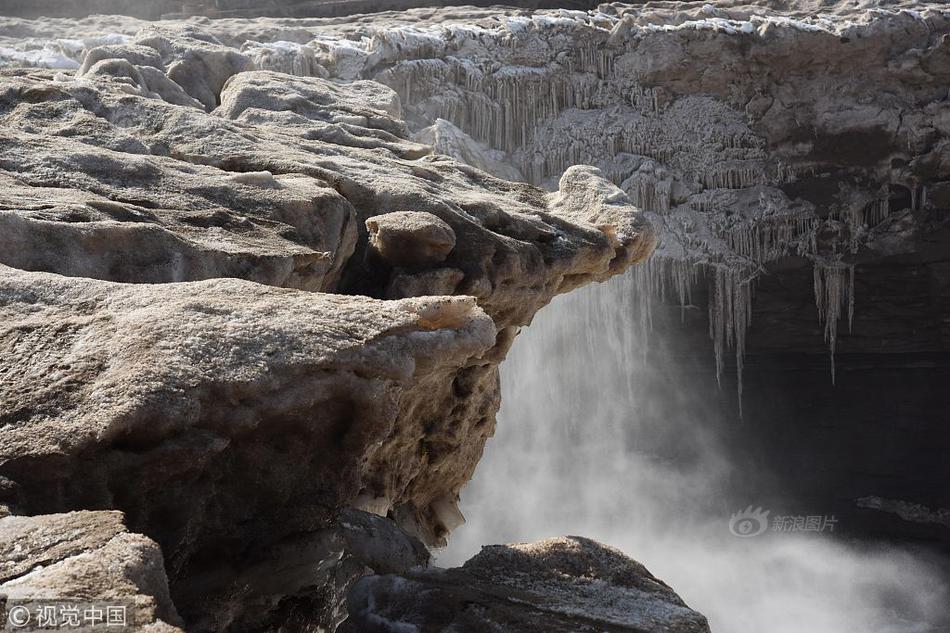 新加坡金融管理局或转向宽松政策 专家称核心通胀降温预示10月或进一步放宽