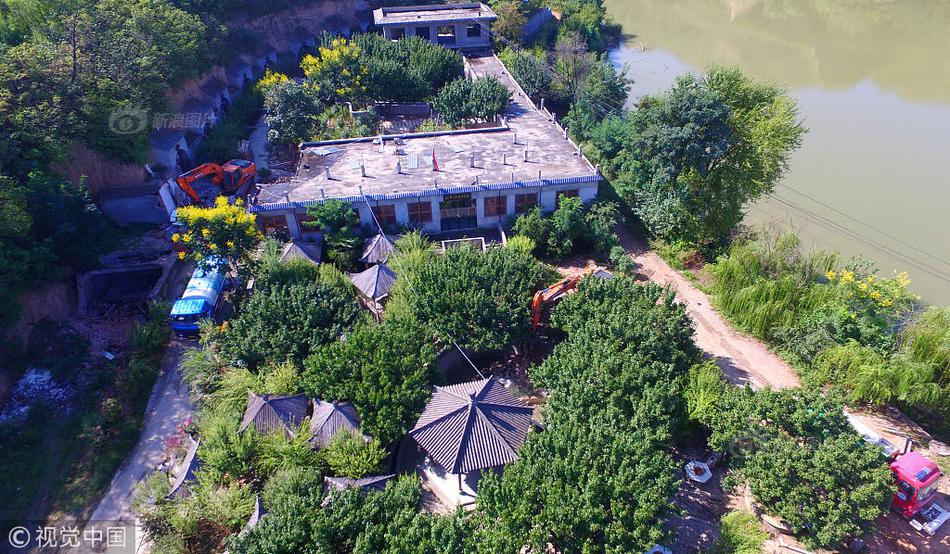 自然:资源部海洋发展战略研究所原所长张海文、福建省科技厅副厅长陈虔一行莅临天马科技集团调研指导