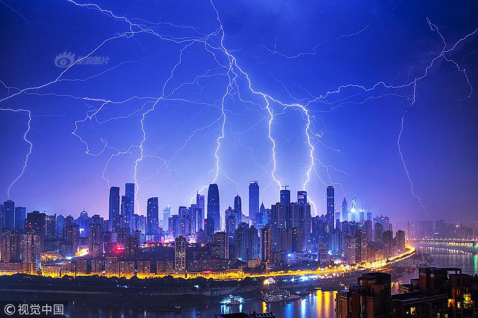 汽.车零部.件行业董秘薪酬榜：常熟汽饰业绩下滑、多次违规被罚 董秘罗喜芳年薪316万高居榜首、超业内均值5倍