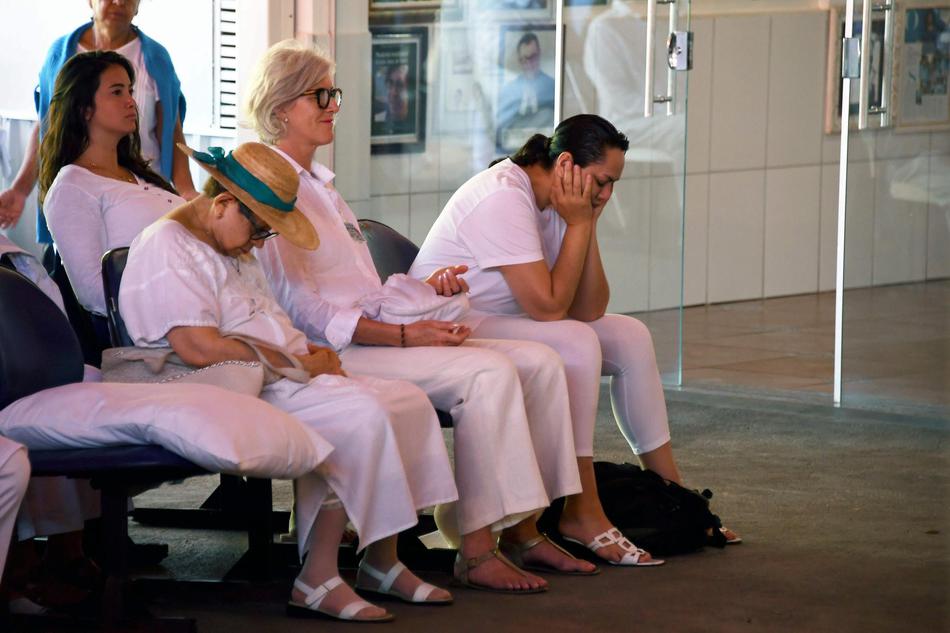 存储管:够?的时代已经结束，立刻赶到战场的是涨价减配