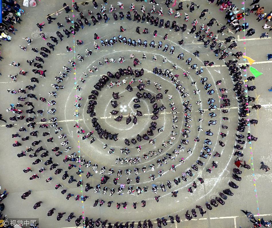 巨‘震’之下，这只港股ETF为何还被买买买？