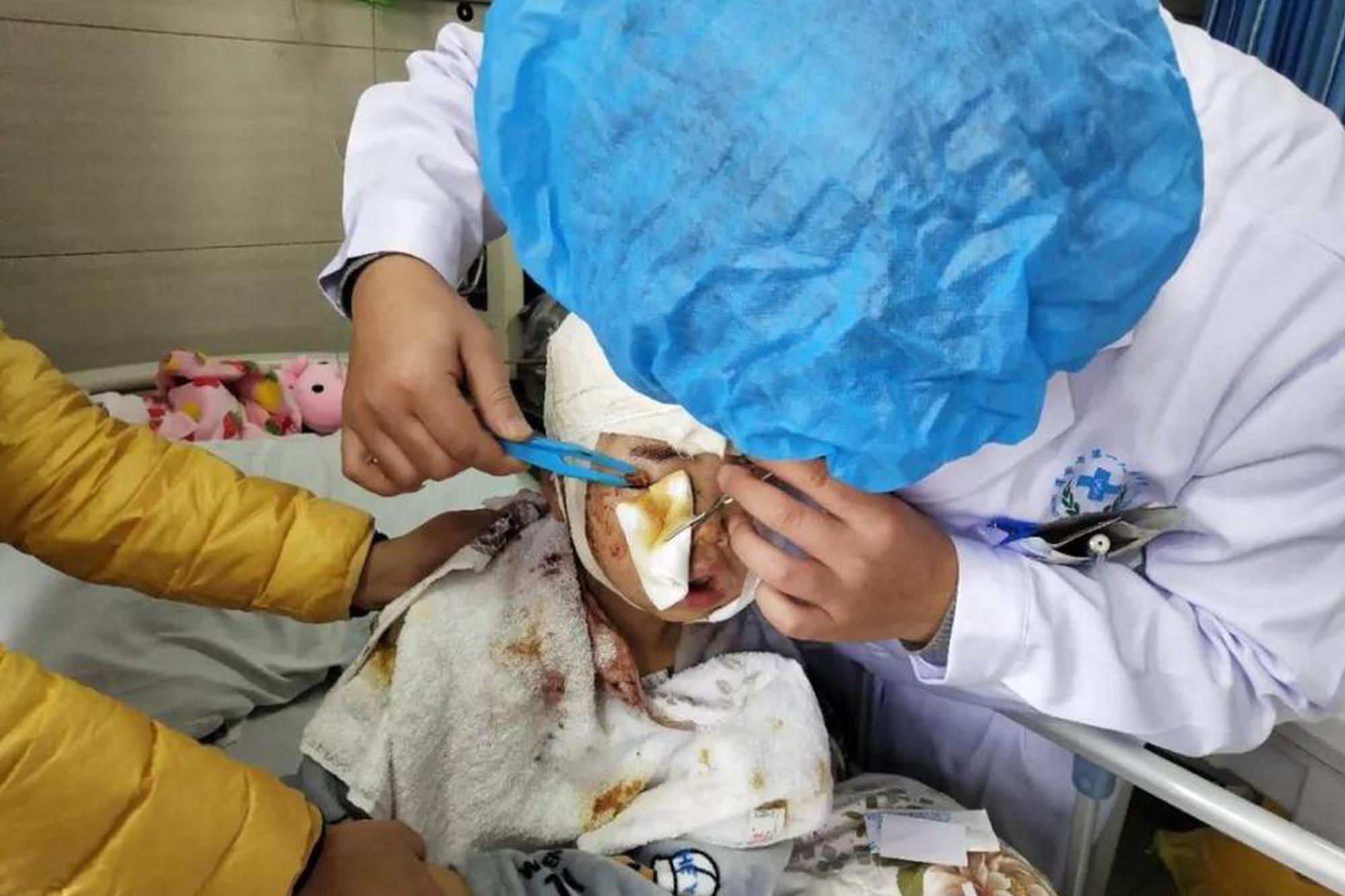 司尔特<选>举李:晓伟为职工代表董事