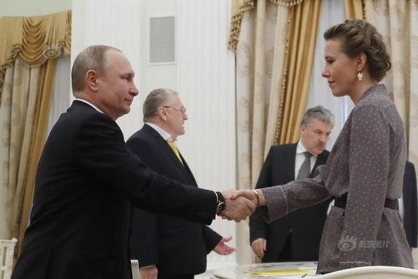 刘珺出席第三届粤港澳大湾区发?展工商大会