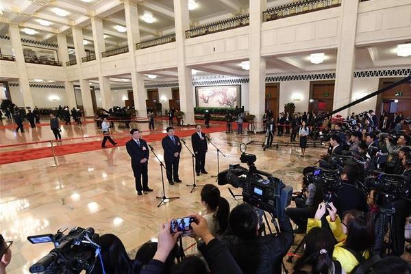 三态股份：截至11月20日股东总数29068户