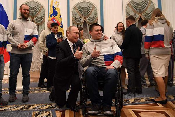 玖<龙>年营收再破600亿，在行业下行期实现净利爆炸性增长！