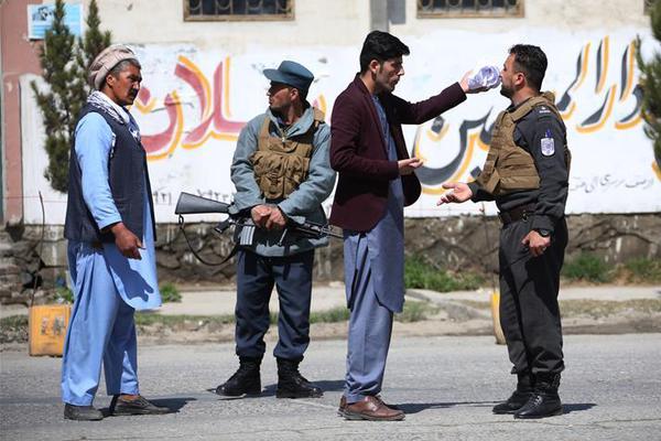 生物医;药股‘全’线下跌 荣昌生物(09995)、金斯瑞生物科技(01548)跌超6%