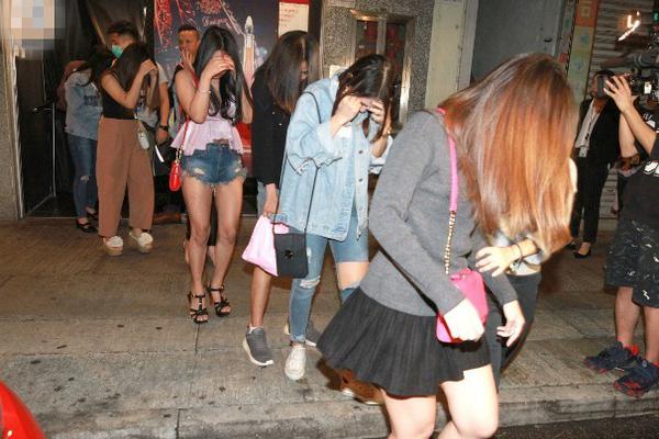 股;权纠纷+业绩滑坡+资本离场，良品铺子遭遇三重困境