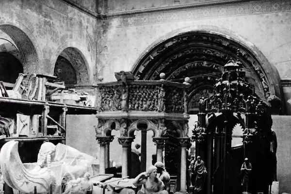 伊:朗<官>员：若敌人再次侵略 伊方将做出毁灭性回应