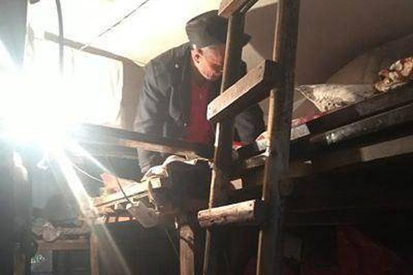 再?创—全网最热直播！吴向东：“大珍·珍酒”是资深酒友的“拉布布”