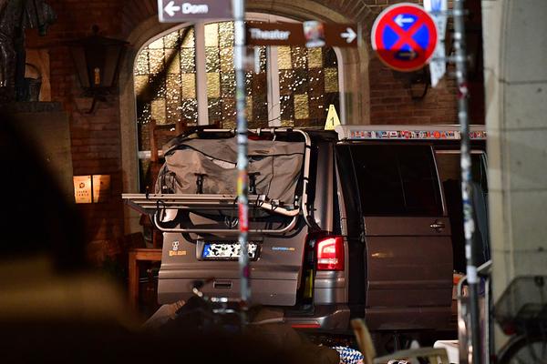 吉利汽车：9月?汽车总销量为27.31万部 同比增长约35%