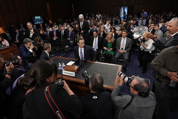 AI“国‘家’队”入股后<，>品茗科技股价4天暴涨100%，上纬新材剧本又要重演？