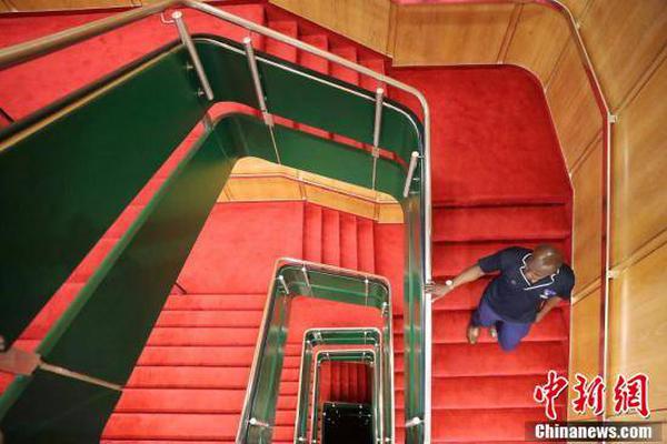 美国裁员规模创新高，美联储12月降息预期进一步强化