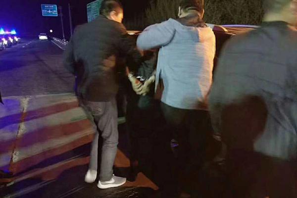 港;股通创新药继续盘—整，520880溢价逆市走阔！机构：创新药短期调整后弹性将进一步提升