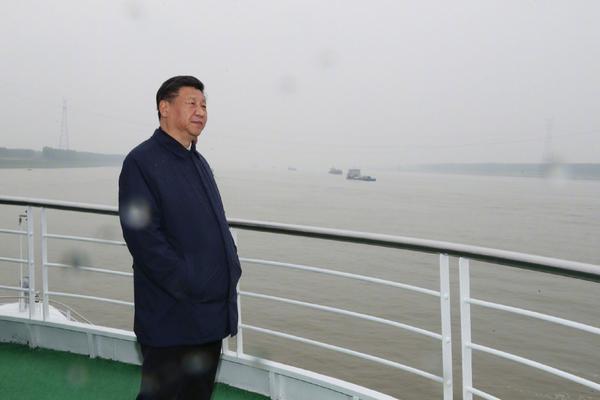 机器人概念股集体走高 !速腾?聚创(02498)涨6.17% 机构指人形机器人将成为实体AI领域最具变革性的力量