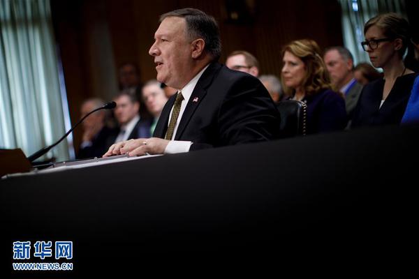 2025年中国:液冷连接器 行业产业链全景、竞争格局及发展趋势研判：政策驱动与需求扩容共振，行业迎高速增长期[图]