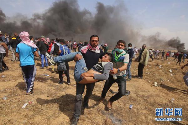 8月12日美股成.交额—前20：马斯克威胁要对苹果公司采取法律行动