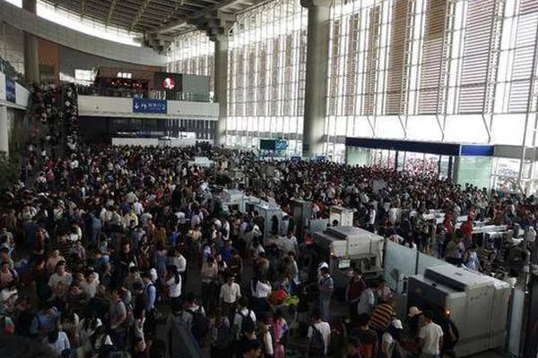 铜业股!集体创新高，快手领涨科网股