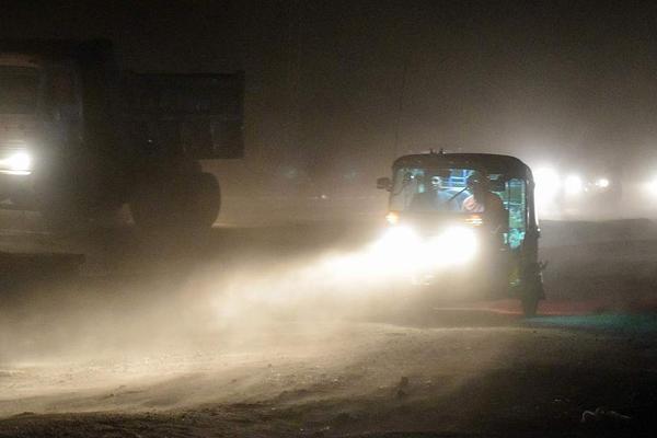 标普5?00指数成份股爱依斯电力公司周三早盘上涨14.1%