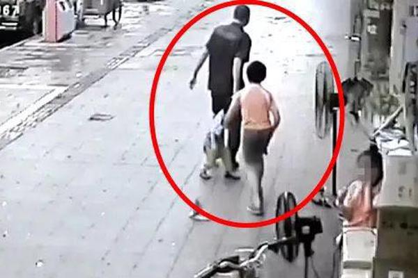 特朗普‘威’胁对中国大幅加征关税，美股全面跳水