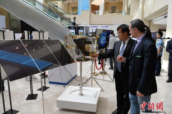 汇宇;制药：公司董事辞职