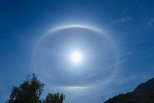 中!兴搭上豆包“顺风车”