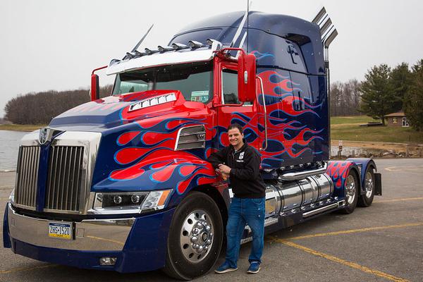 中芯:国际港股获南向资金连续7日净买入！千亿ETF大厂热推国内首只港股信息技术ETF（159131）全网发售