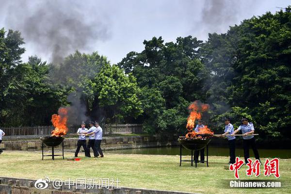 PV;C月均价期货将上市 首日如何交易？