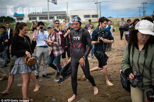 指引?不及预,期，多邻国盘中暴跌近30%！CEO：先不赚钱，先把课教好 | 财报见闻