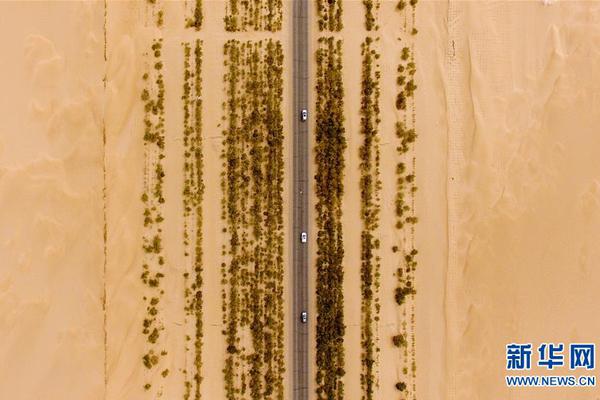 诺普?信,：8月22日高管袁庆鸿减持股份合计7.15万股