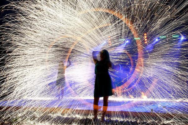 美光销售额?增长46%!，收益超预期