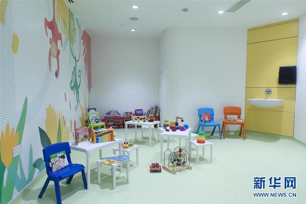 广汽 ×? 华为合作品牌“启境”首车已在新疆完成夏测，通过极端高温严苛考验