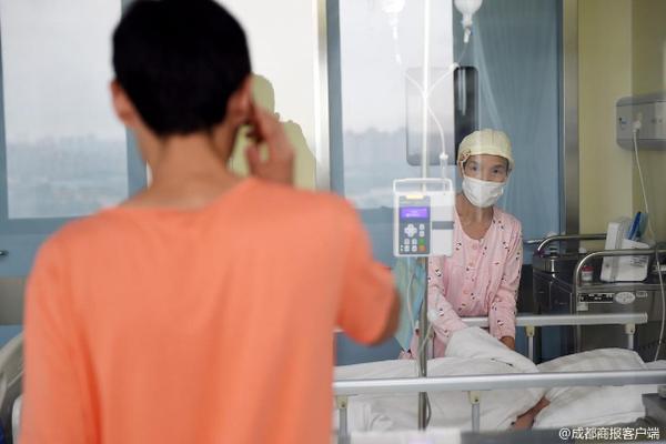 万润?科技：主要存储产品为固态硬盘（SSD）、嵌入式存储（eMMC）产品和内存产品