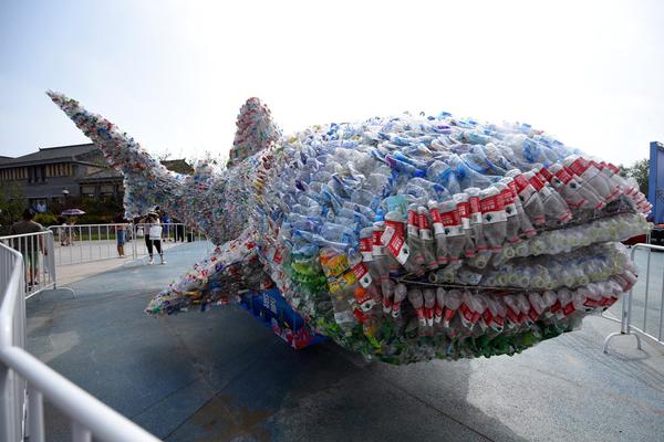 遭;原CFO吐?槽“高管人品”，一季度亏损是营收的近12倍，阿里分拆斑马赴港上市