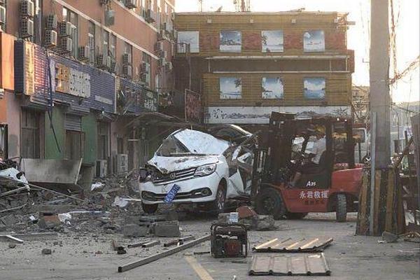 麦.格理：微降美高梅中国目标价至22.1港元 次季业绩符预期