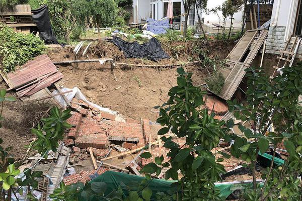 存储缺货涨价潮<再>扩散：多家模组厂暂停报价 美光DDR5暴涨近三成