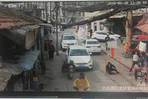 点赞！中国教授用吸.管修复盐碱地1分钱吸管让盐碱地长出庄稼