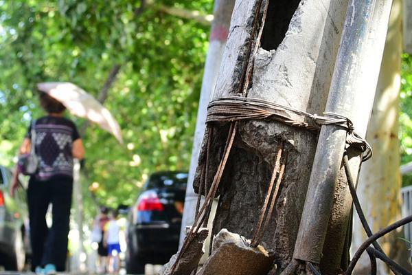 某‘股’份制上市银,行 × 华胜天成，构建智能联络中心新标杆