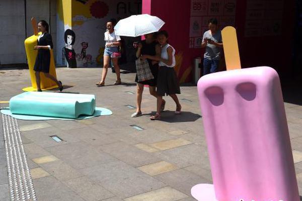 DocuS!ign,上调26财年营收指引中值