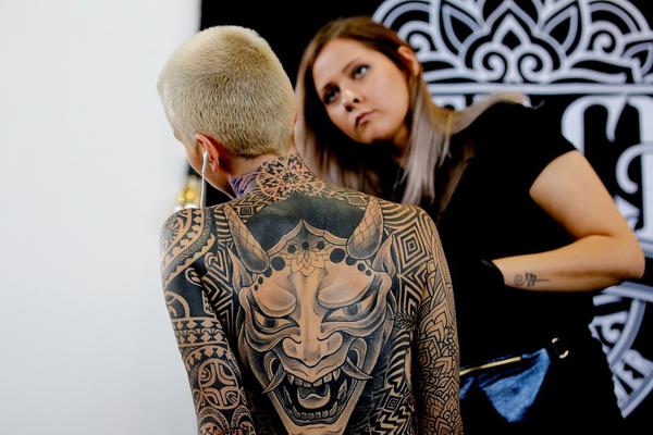 新质数?字拟配—售最多3亿股  净筹约2930万港元