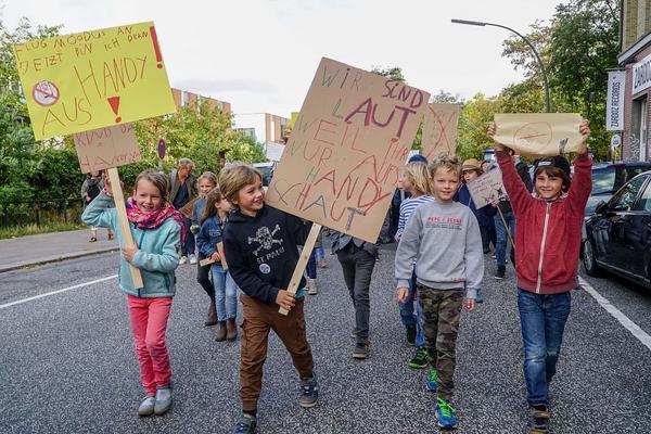 金!融行业 | 证;监会拟启动商业不动产REITs试点——监管政策周报