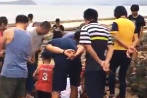 香港宽频午后一度涨超20%