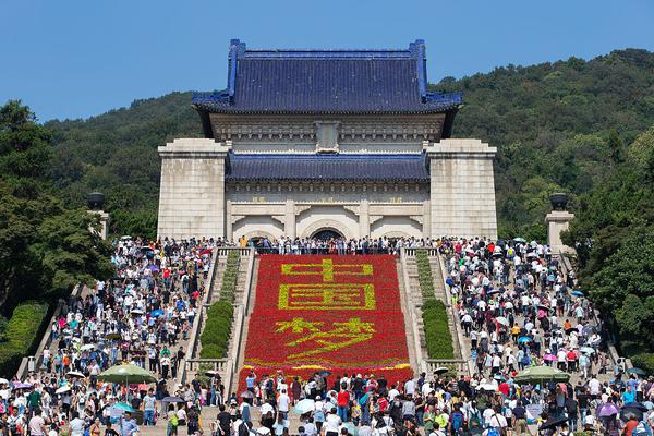 工程?机械行业.财务总监CFO观察：三一重工刘华为硕士学历 年薪高达451万元为行业第一