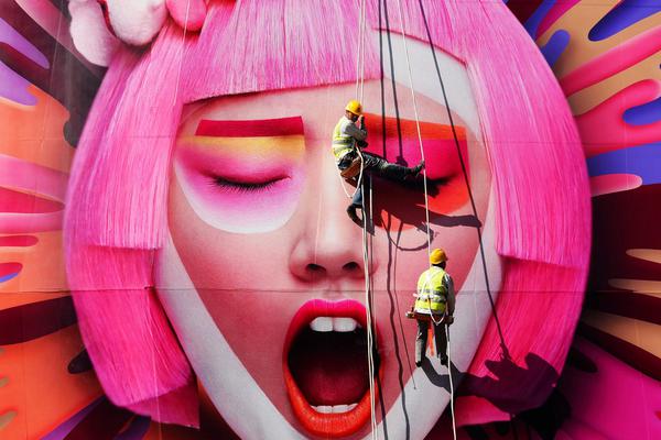 冠石科;技：拟定增募资不超过7亿元 用于光掩膜版制造项目等