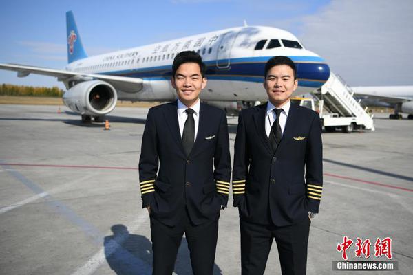 美国债市：国债承压走低 投资者等待Meta巨额交易定价