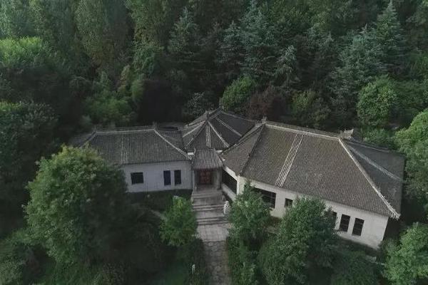 原:创 从“集体躺赚”到“靠专业吃饭”，基金打新“打法”迭代