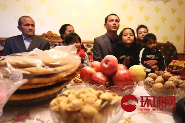 宝马:下调2025年盈利预期