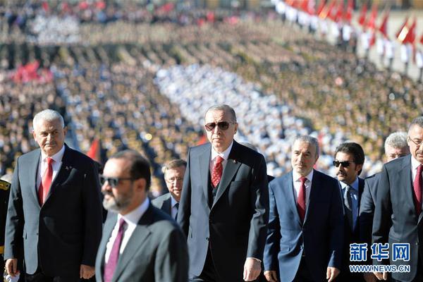 布伦:特原,油下跌1.9%，市场正权衡俄罗斯制裁与OPEC+增产计划