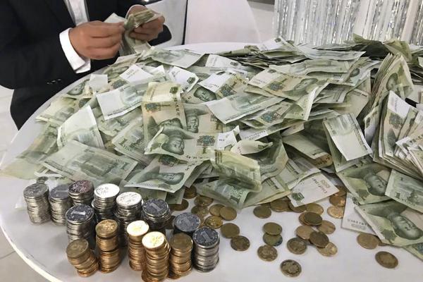 郑<传>焮：A;I向善不是技术问题，而是文明修行，要让技术服务于全人类的全面发展